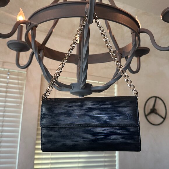 Louis Vuitton Black Epi Leather Sarah Long Wallet - Picture 1 of 15